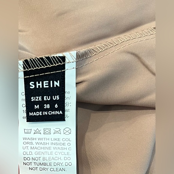 SHEIN Khaki Square Neck Shirred Ruffle Hem Dress- Size M - Picture 10 of 13